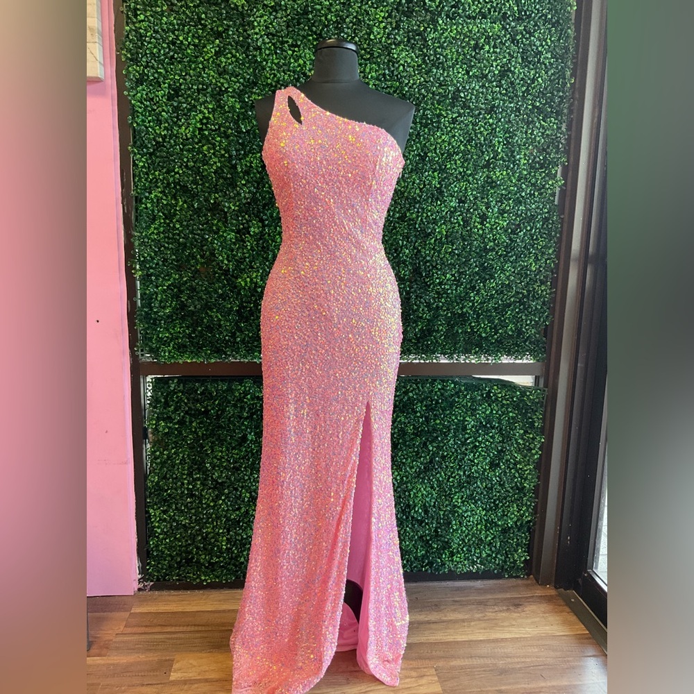 Primavera couture, one shoulder, baby pink sequin gown